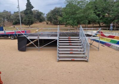 Alquiler de Escenarios y Tarimas para Eventos
